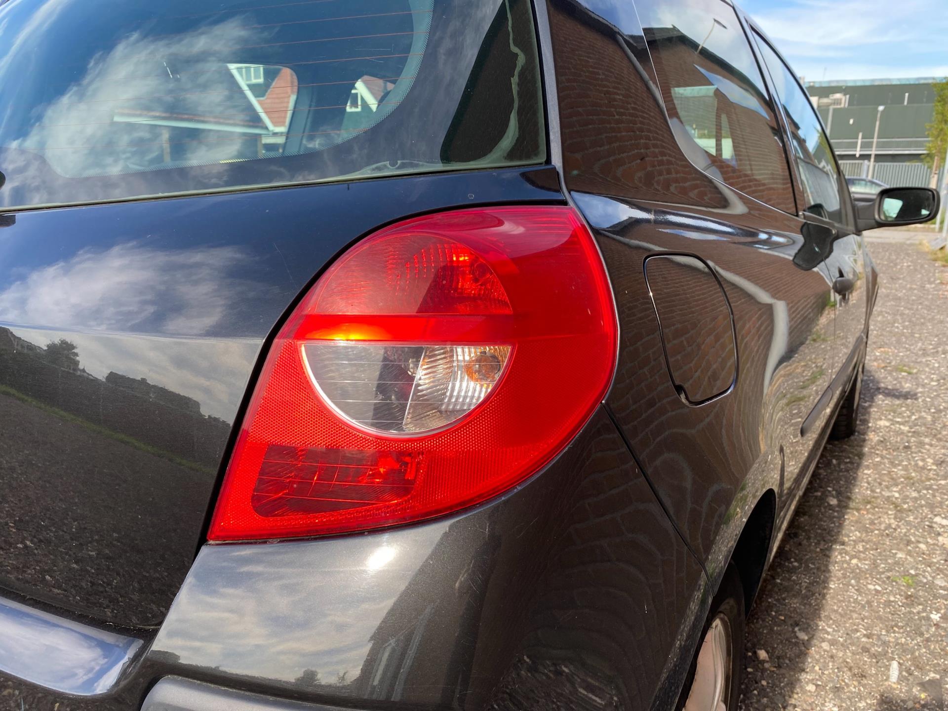 renault-clio-image7.jpg