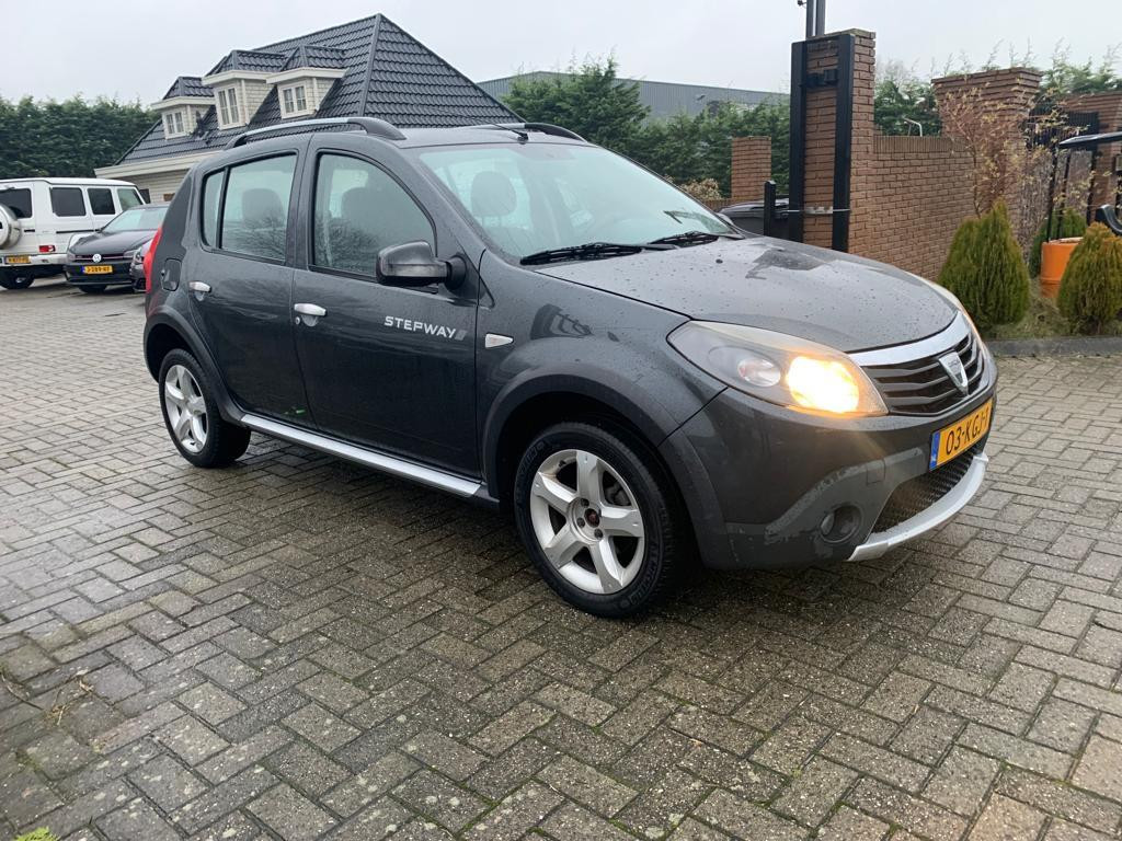 dacia-sandero-image2.jpg