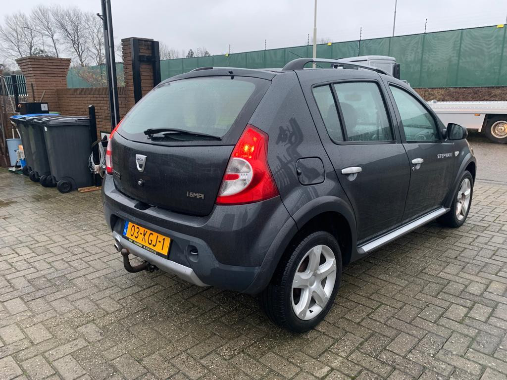 dacia-sandero-image3.jpg