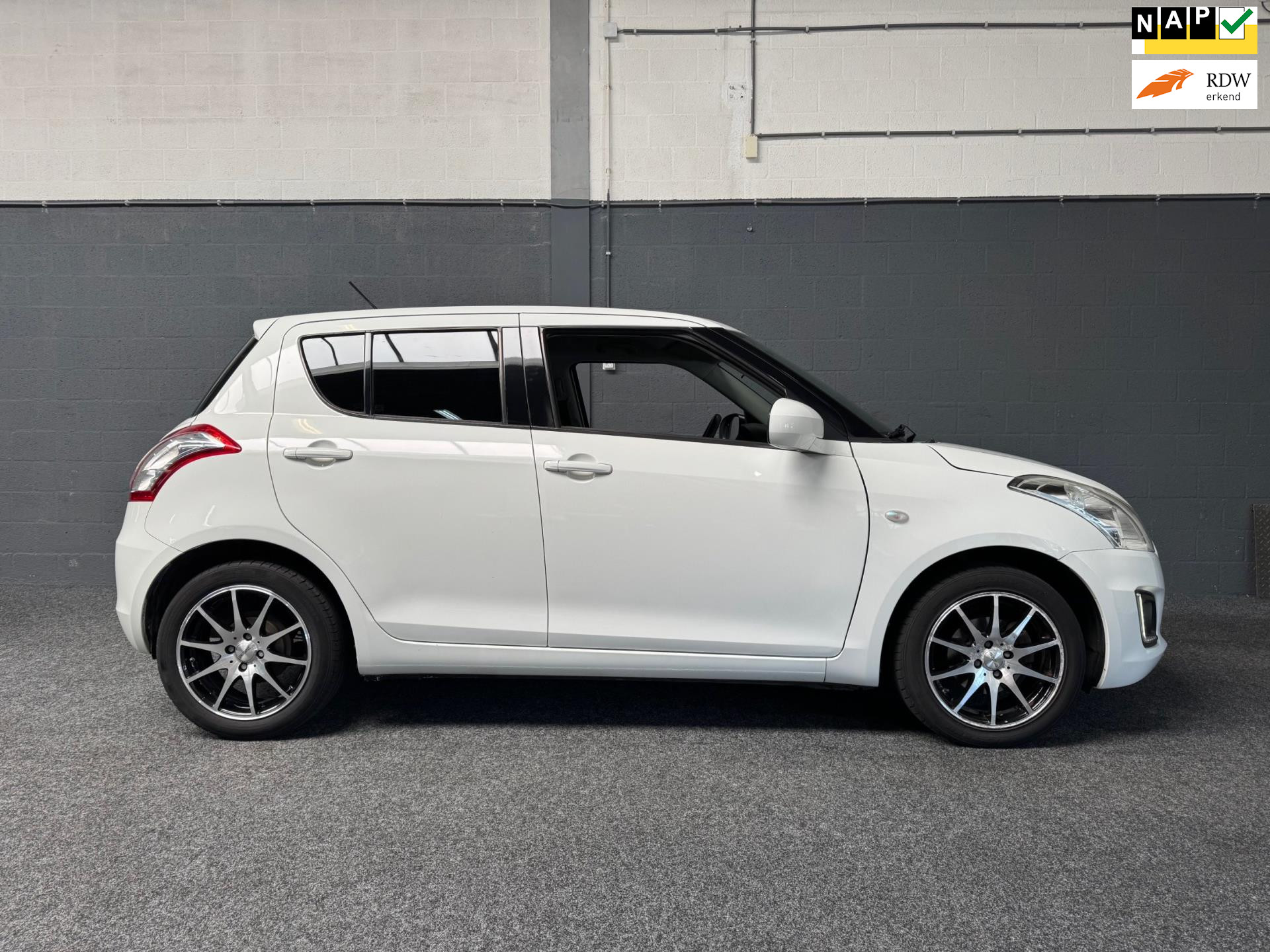 470602715/suzuki-swift-image1.jpg