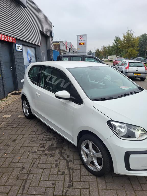 volkswagen-up!-image3.jpg