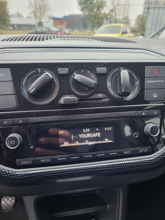 volkswagen-up!-image6.jpg