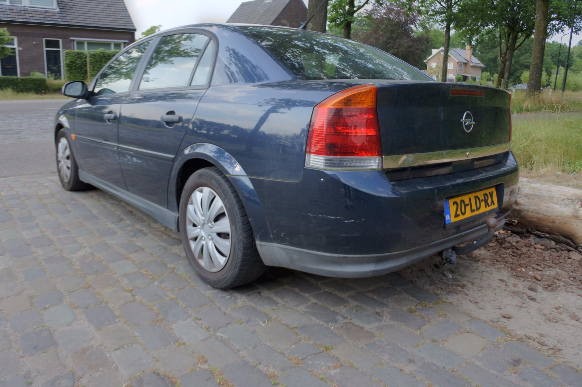 opel-vectra-image7.jpg