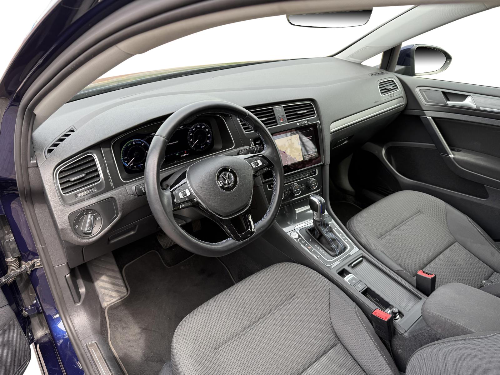volkswagen-e-golf-image8.jpg