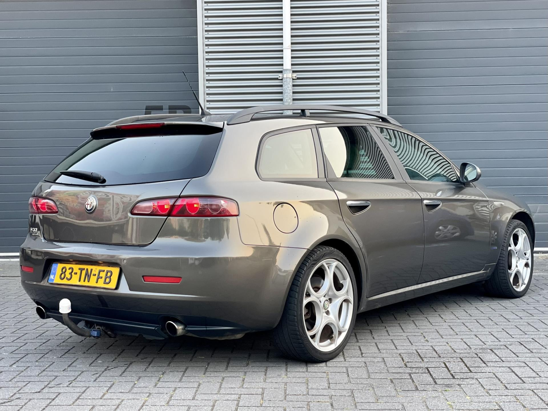 alfa-romeo-159-image4.jpg