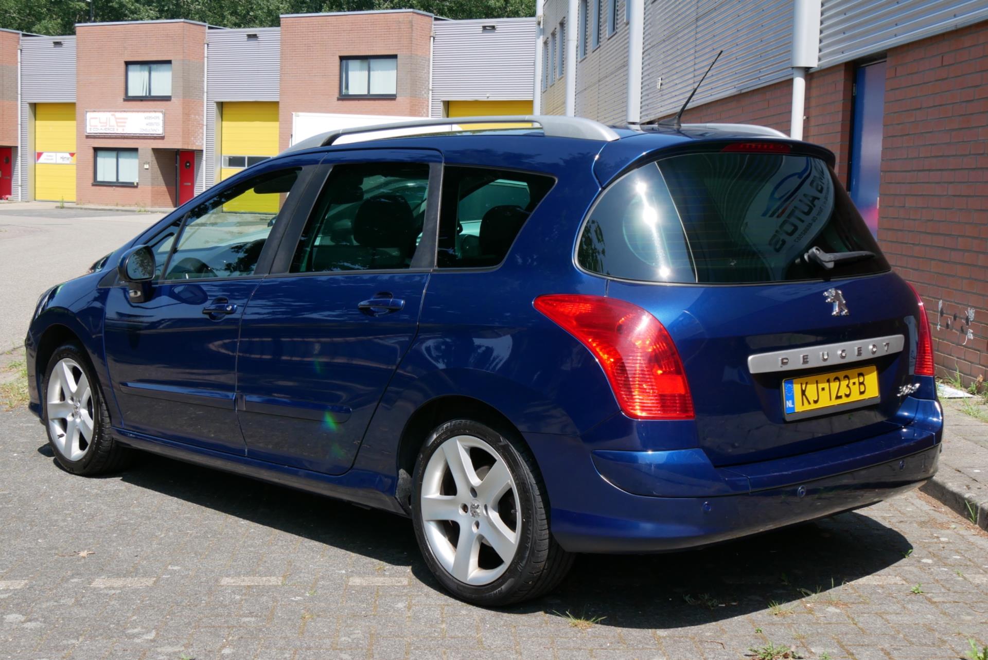 peugeot-308-image5.jpg