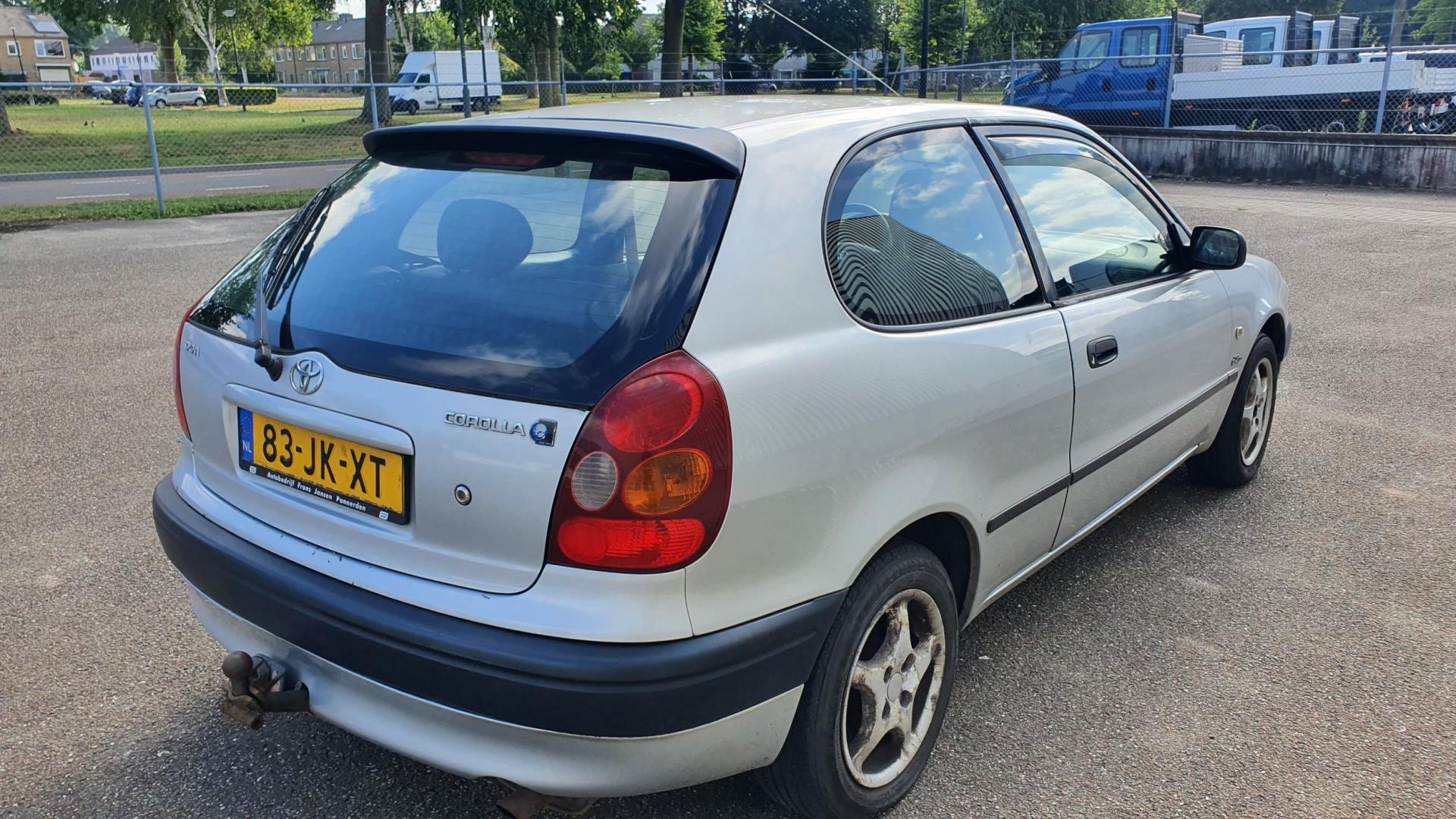 toyota-corolla-image4.jpg