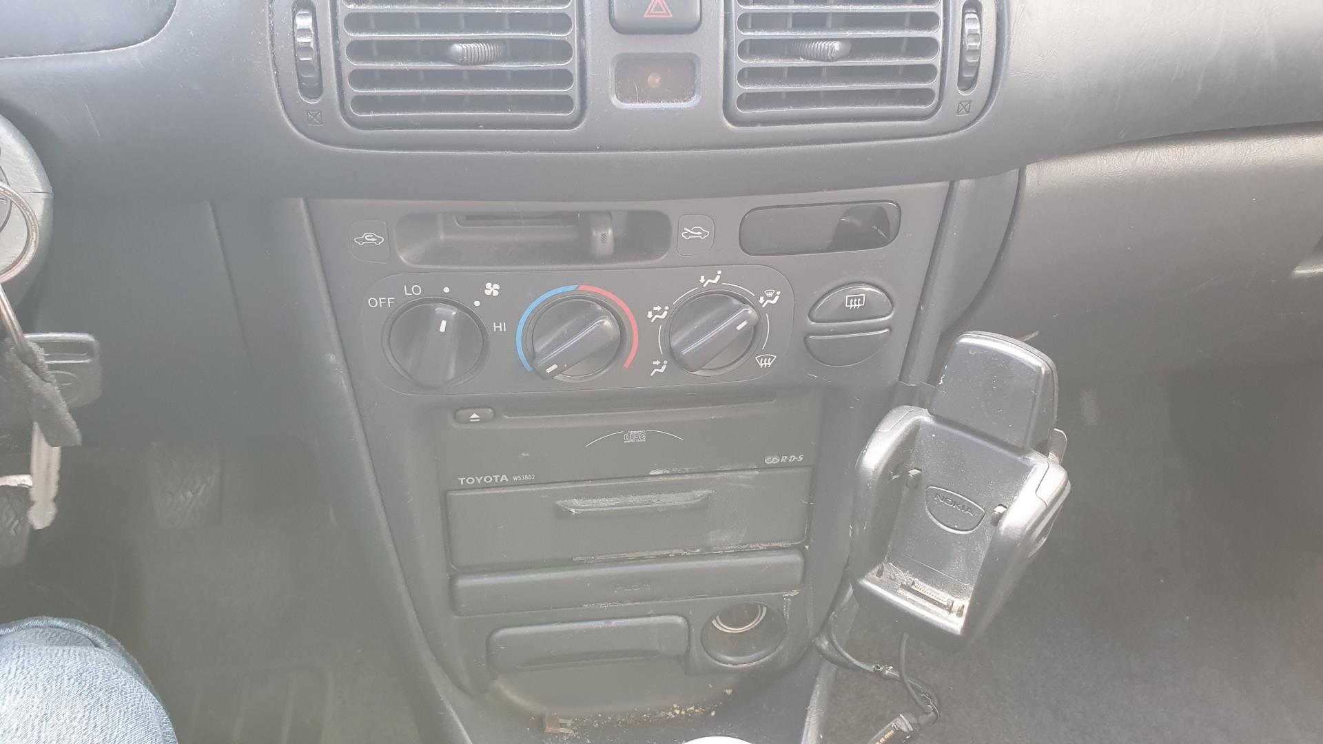 toyota-corolla-image7.jpg