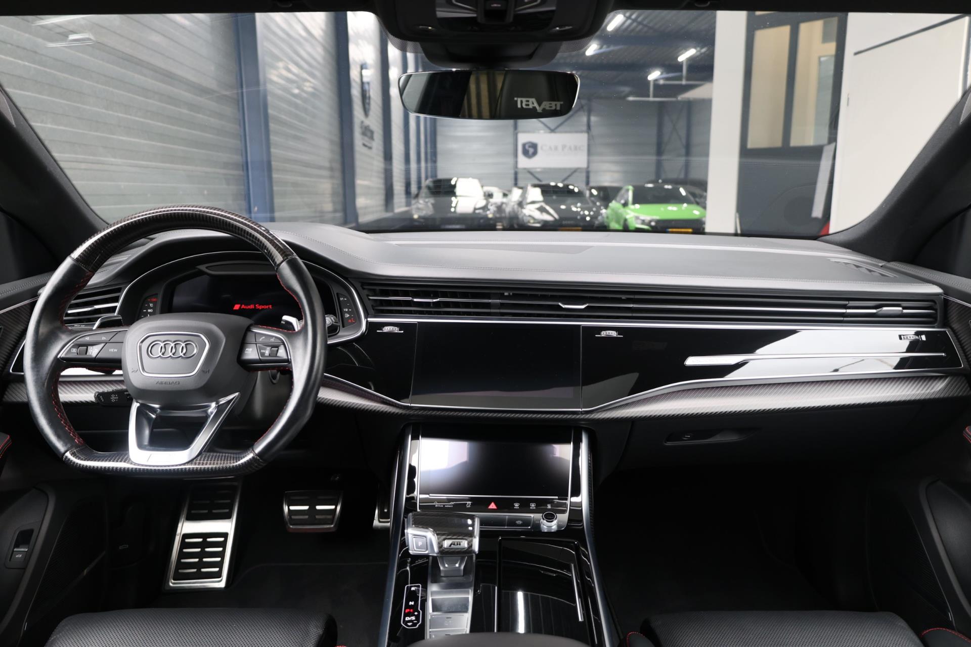audi-rsq8-image2.jpg