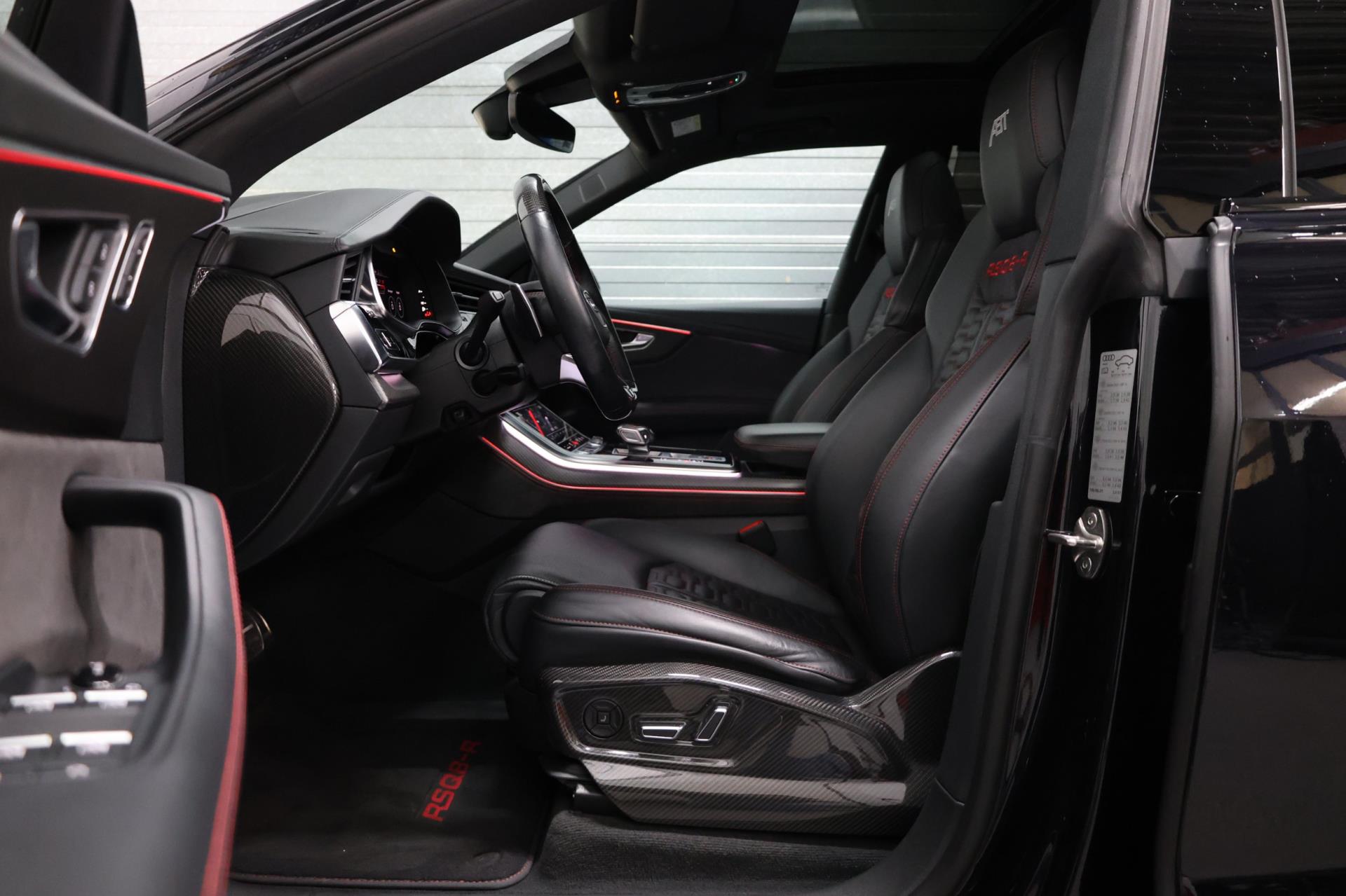 audi-rsq8-image9.jpg