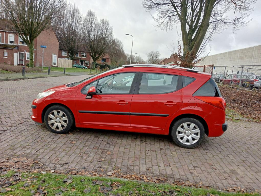 peugeot-207-image2.jpg