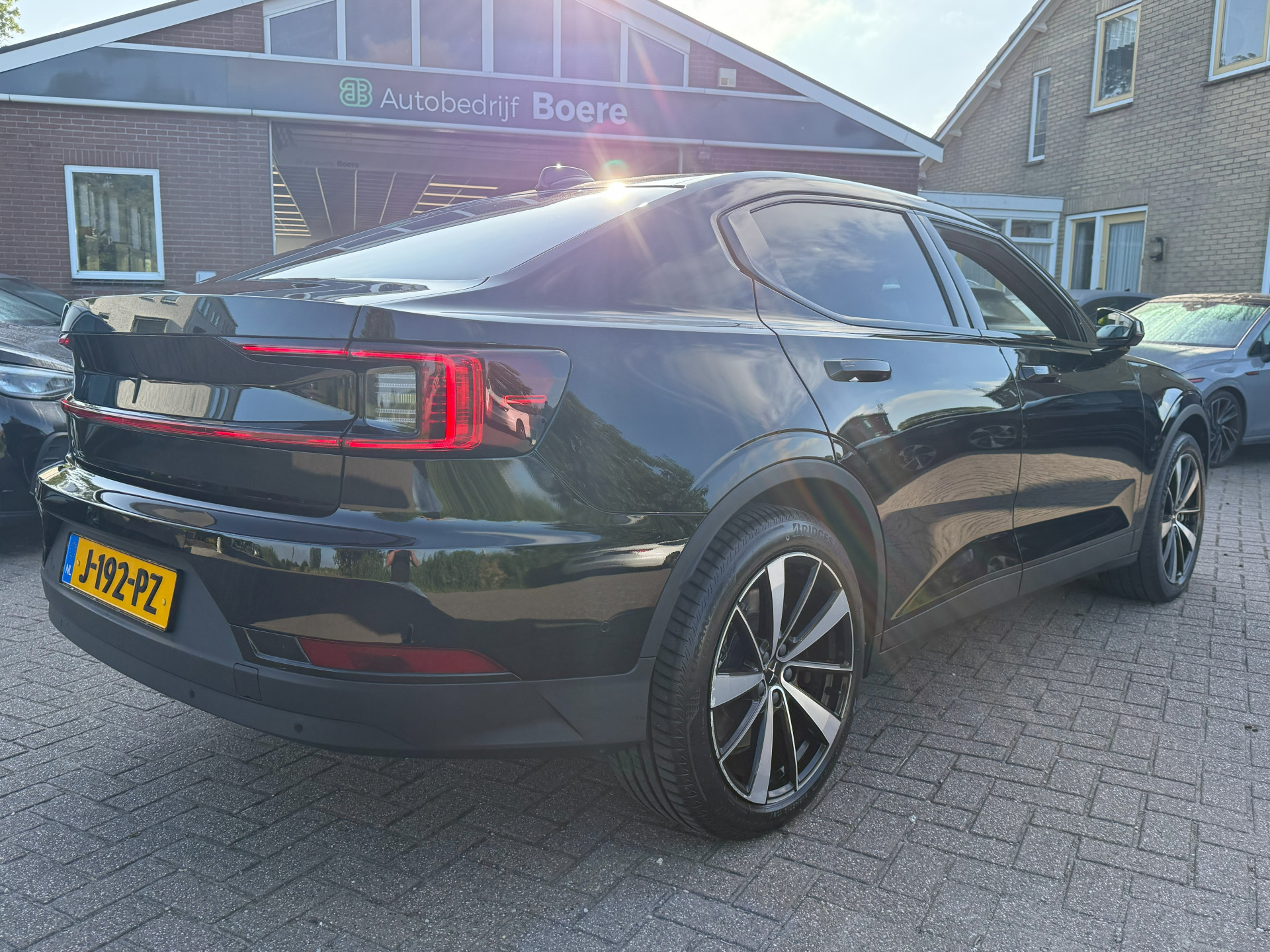 polestar-2-image4.jpg