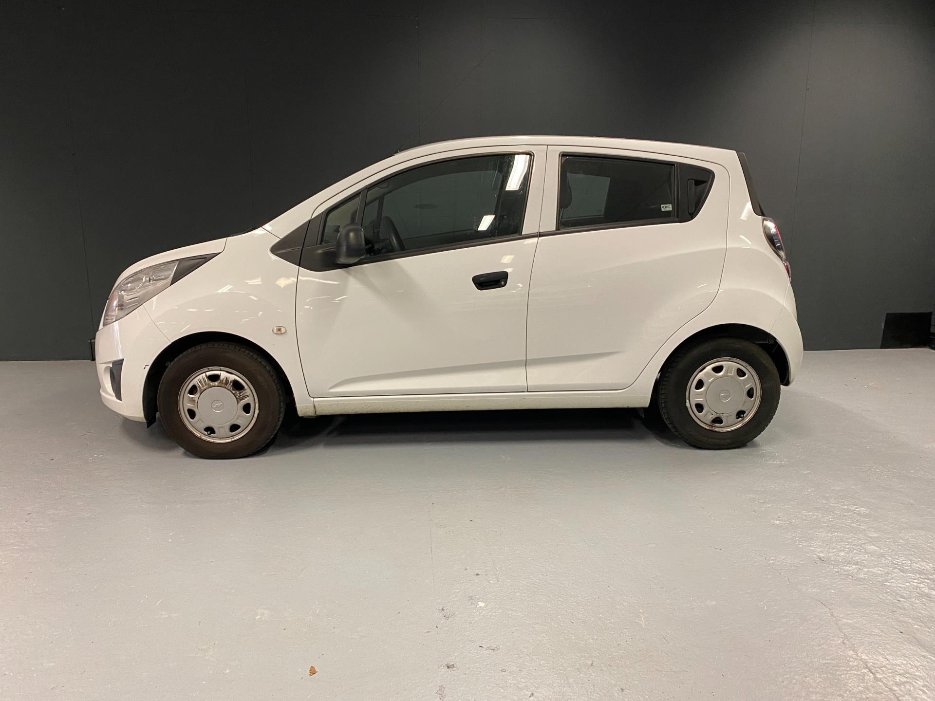 chevrolet-spark-image2.jpg