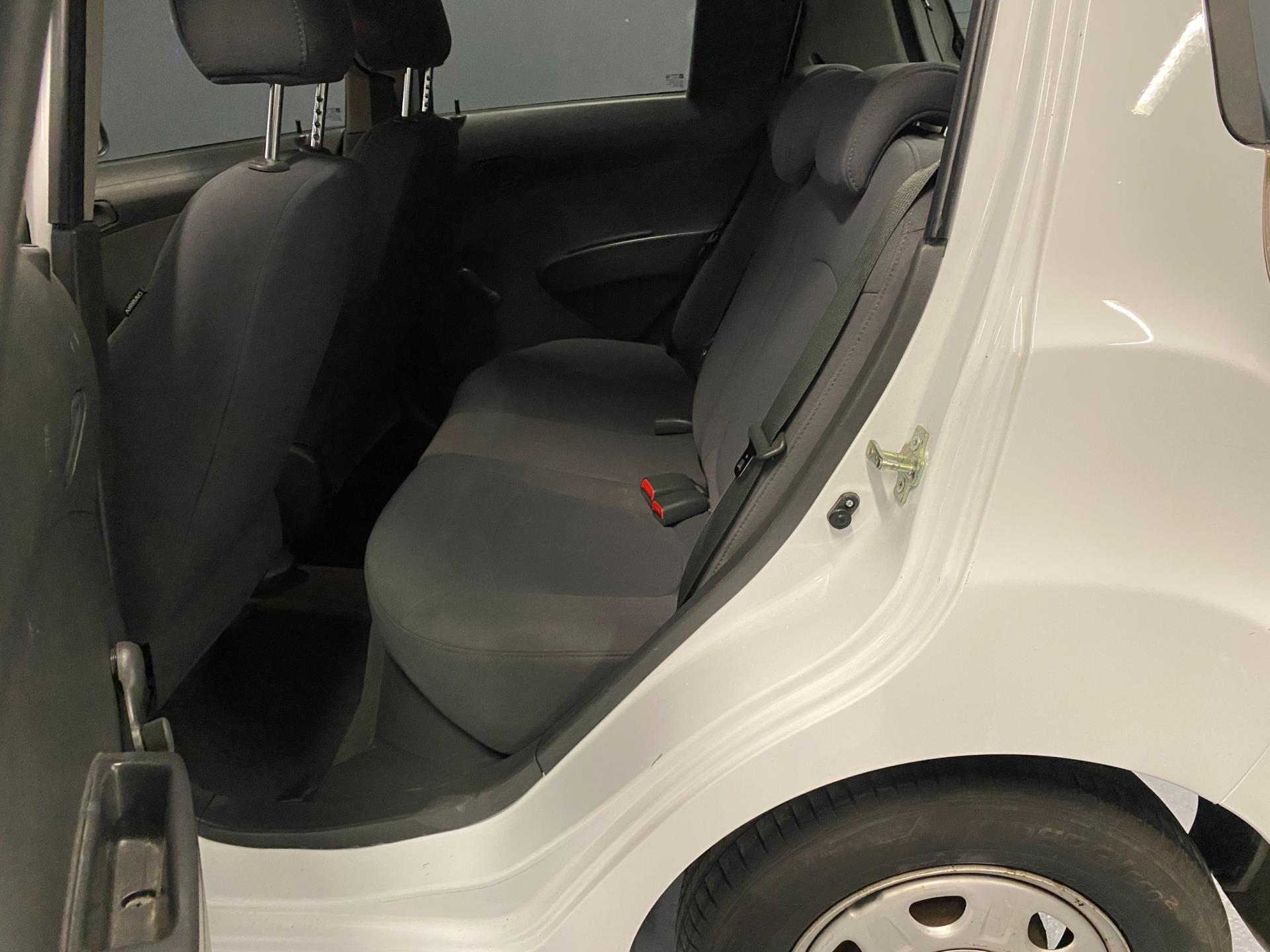 chevrolet-spark-image5.jpg