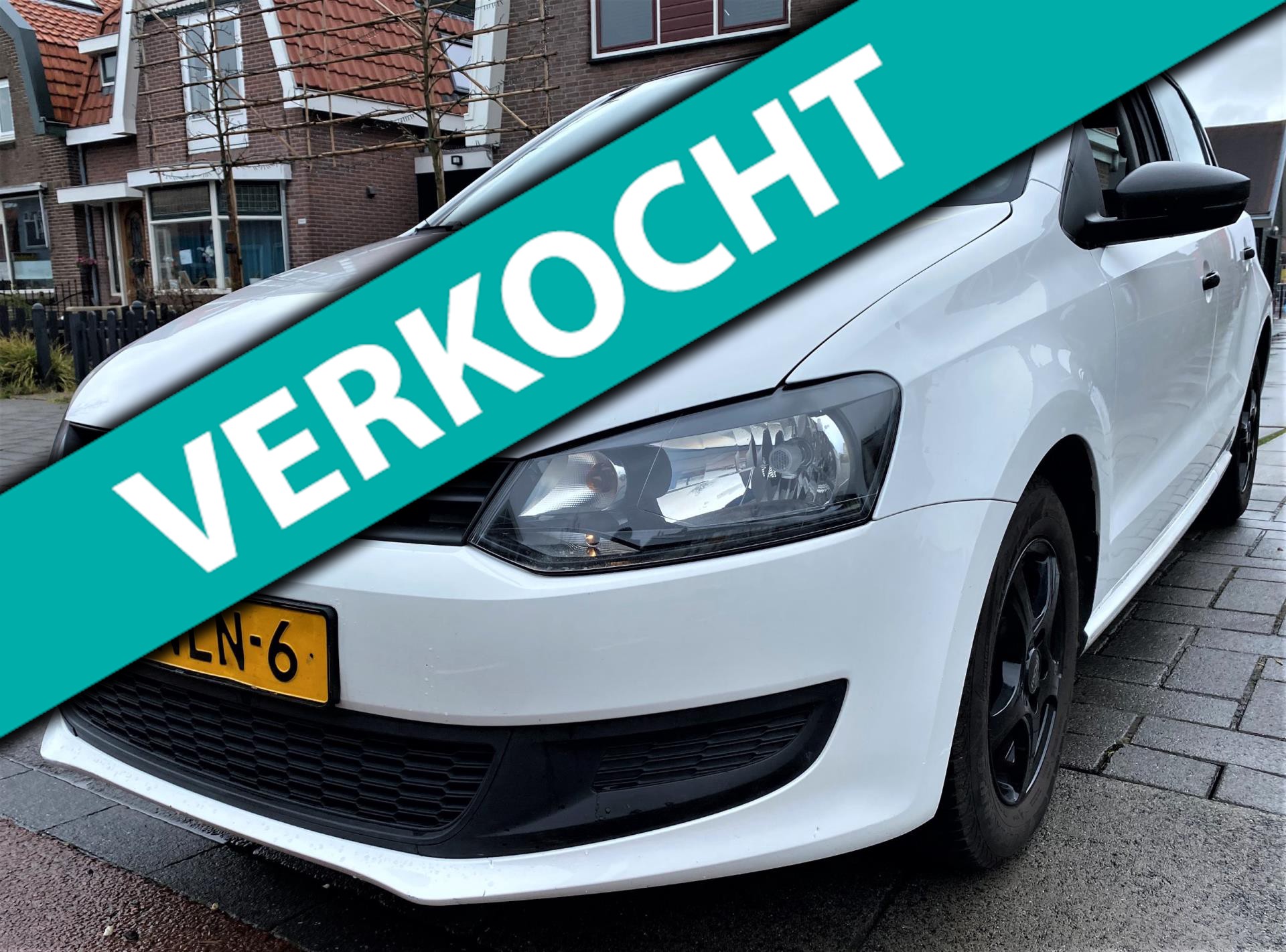 486789614/volkswagen-polo-image1.jpg