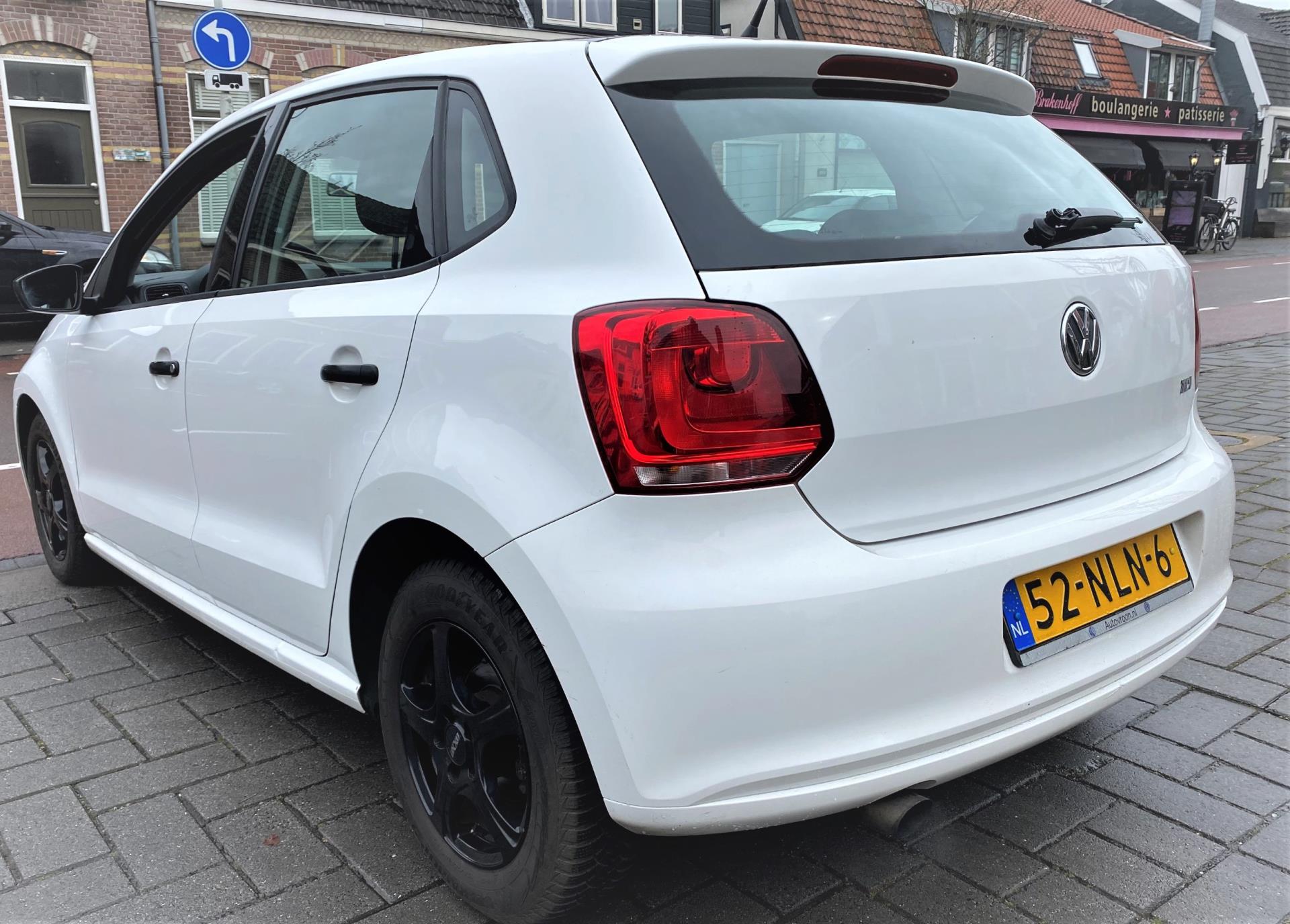 volkswagen-polo-image3.jpg