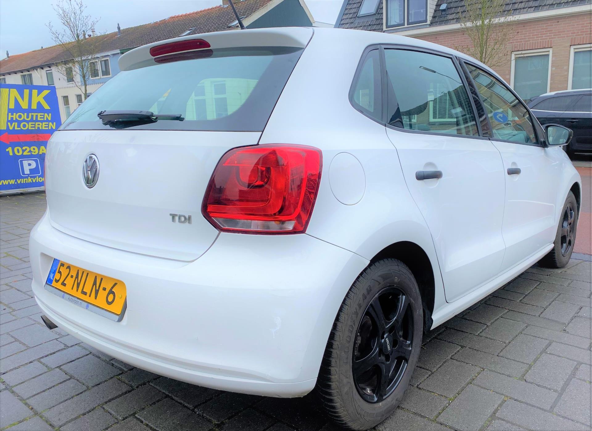 volkswagen-polo-image5.jpg