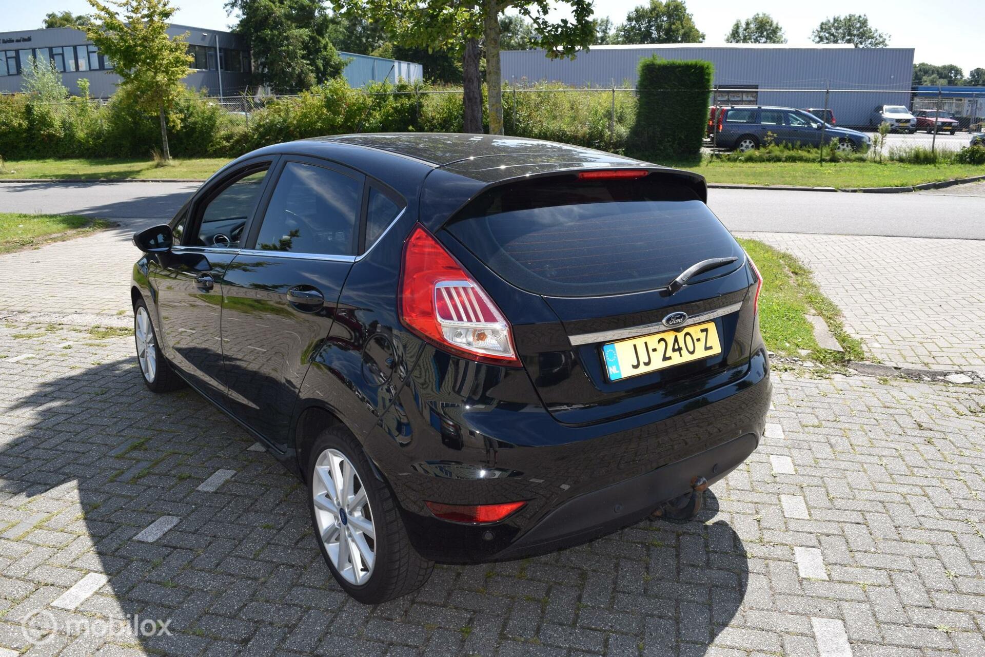 ford-fiesta-image5.jpg