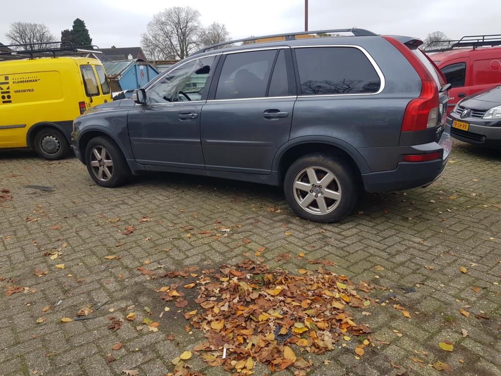 volvo-xc90-image6.jpg