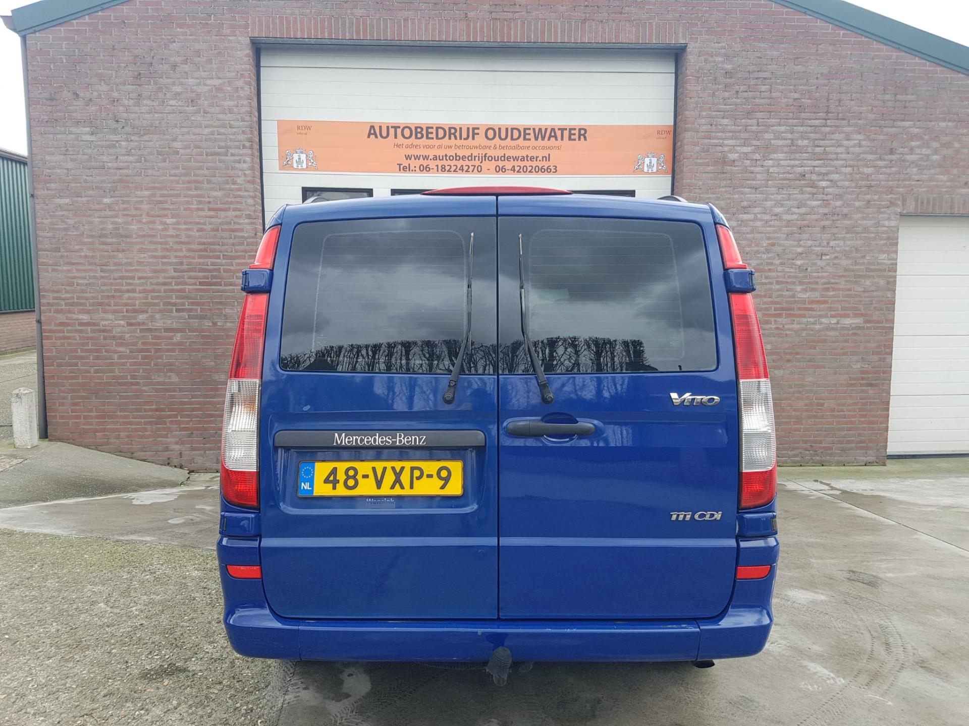 mercedes-benz-vito-image6.jpg
