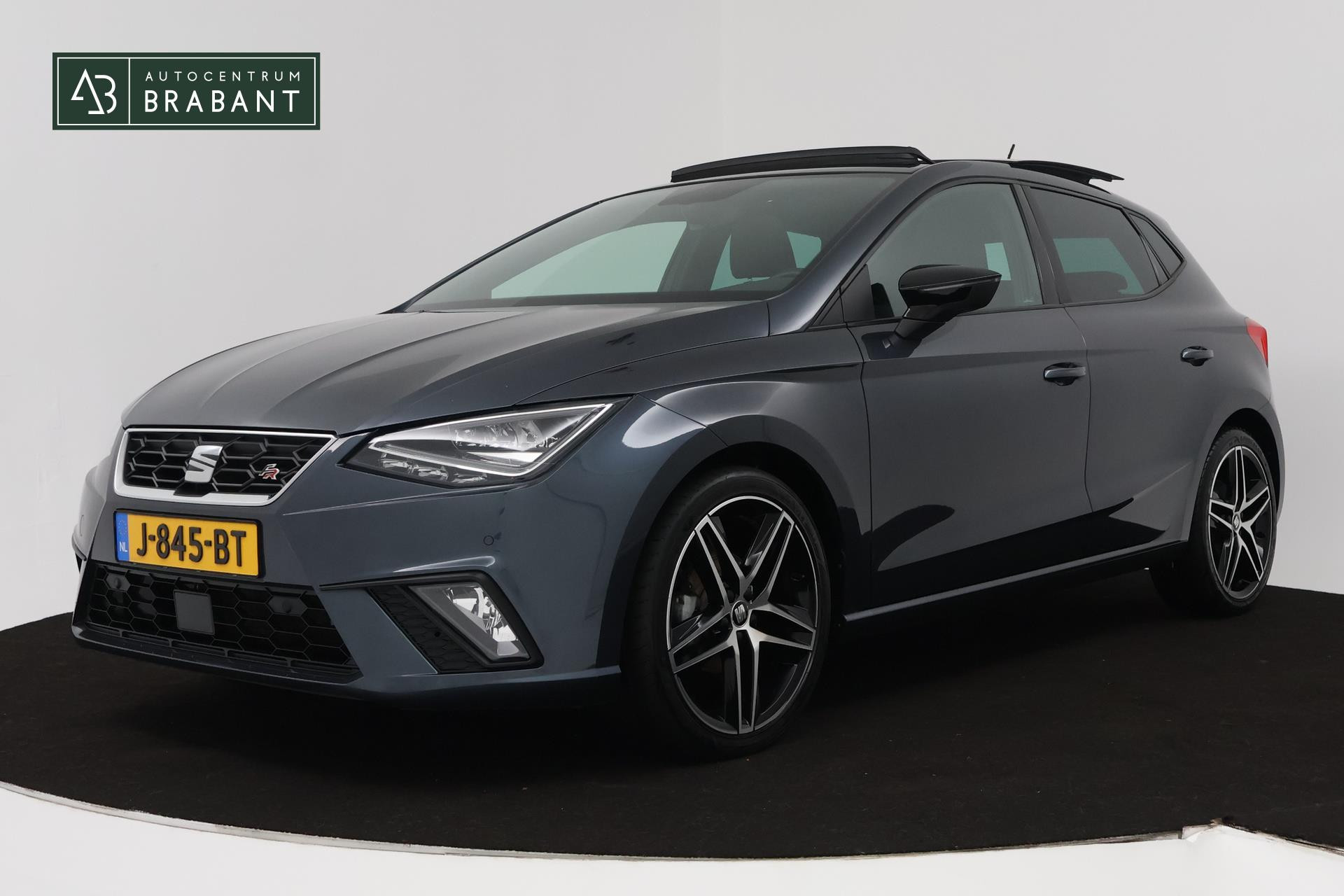 502055068/seat-ibiza-image1.jpg