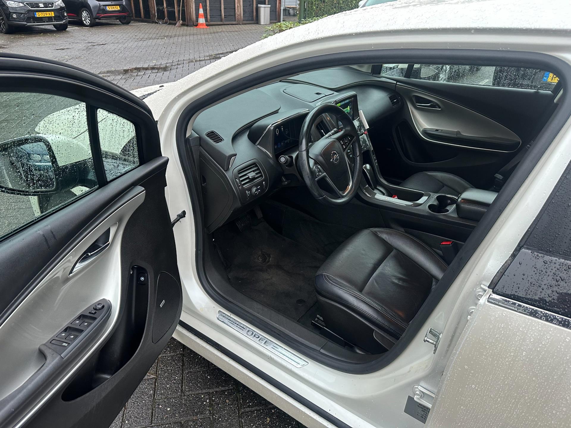 opel-ampera-image9.jpg
