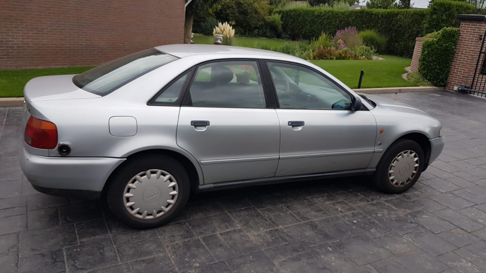 audi-a4-image8.jpg