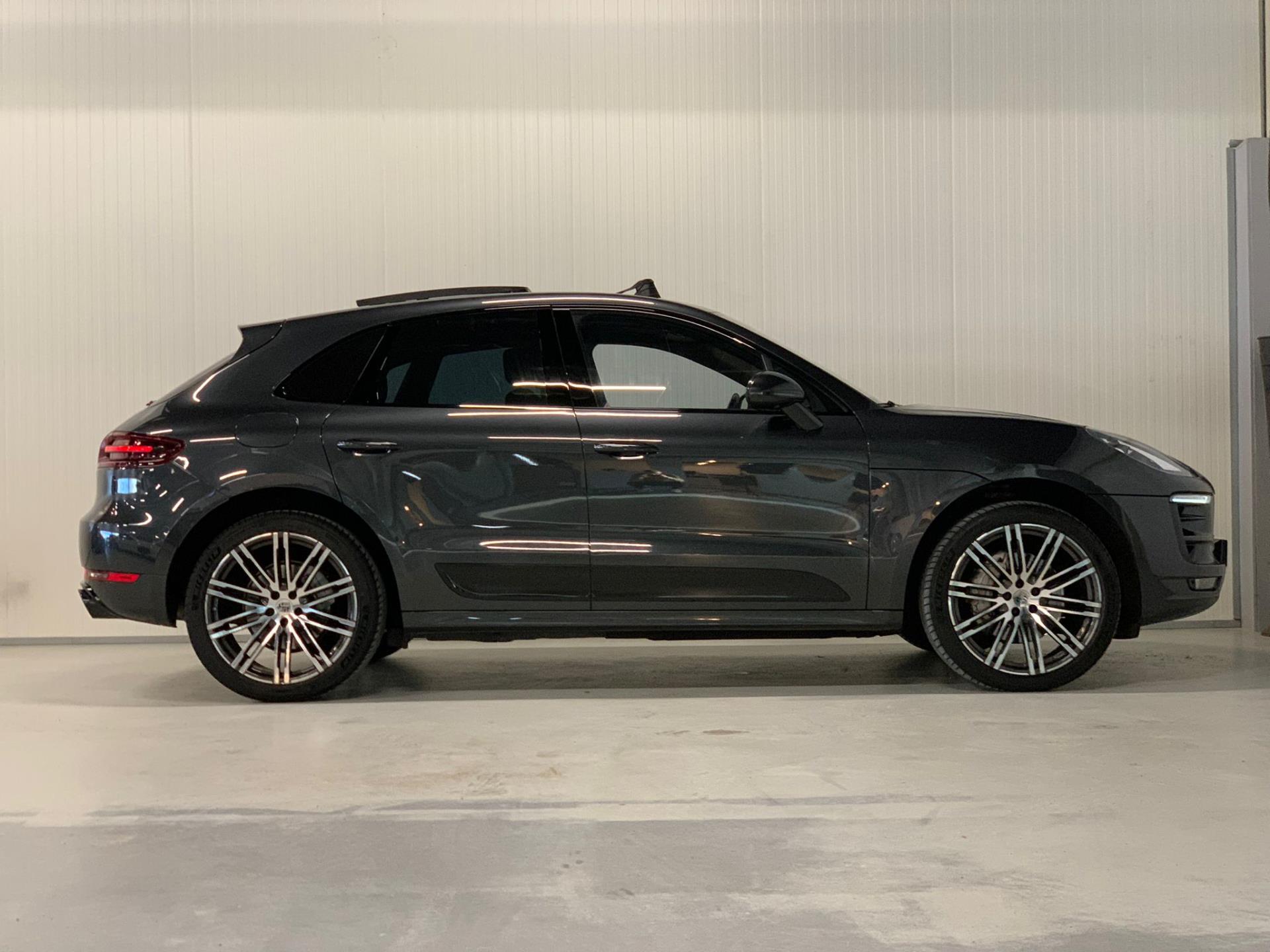 porsche-macan-image6.jpg