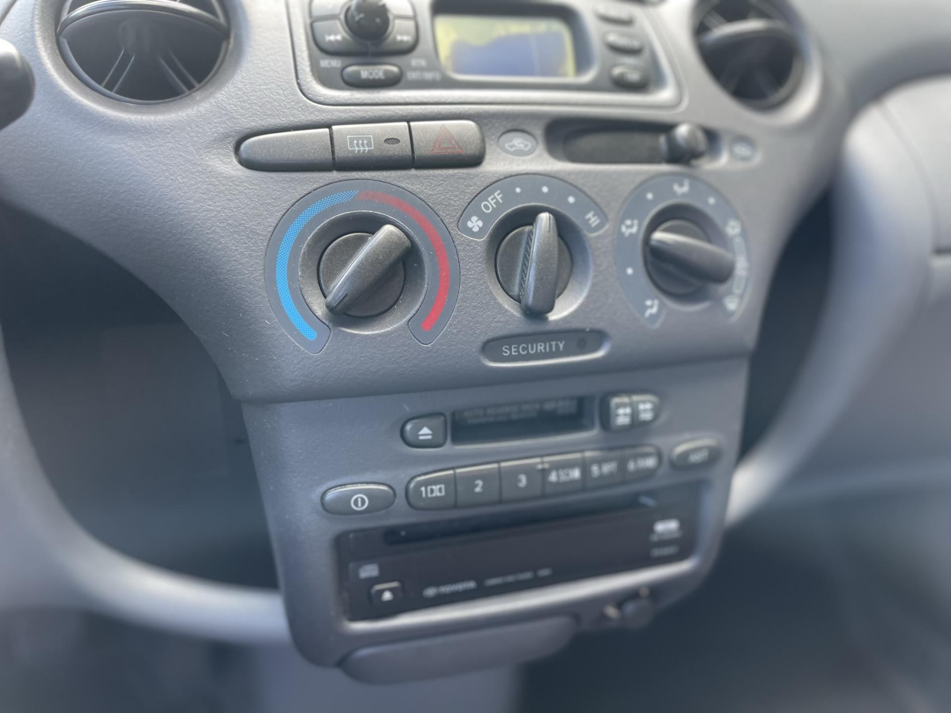 toyota-yaris-image10.jpg