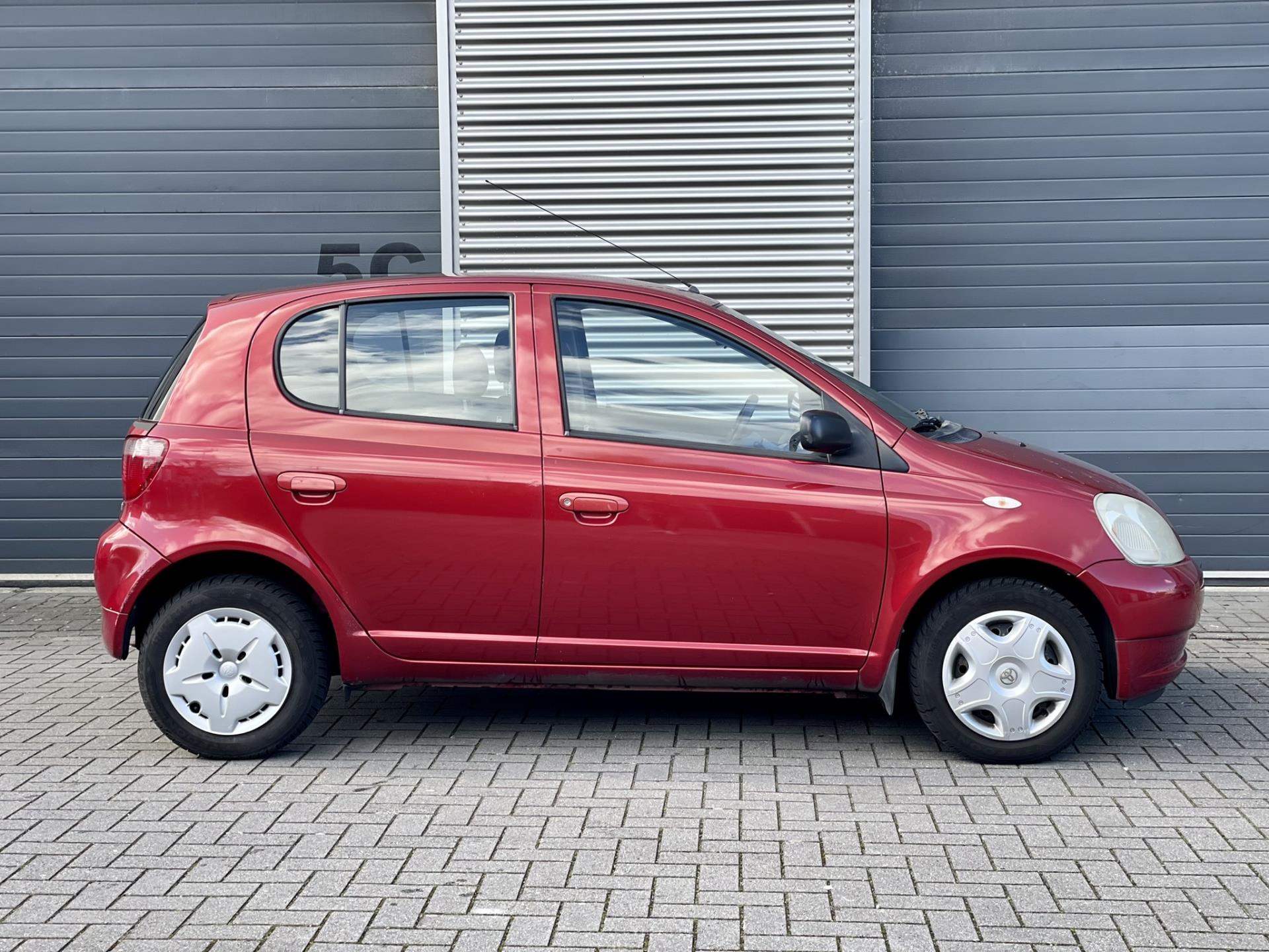 toyota-yaris-image5.jpg
