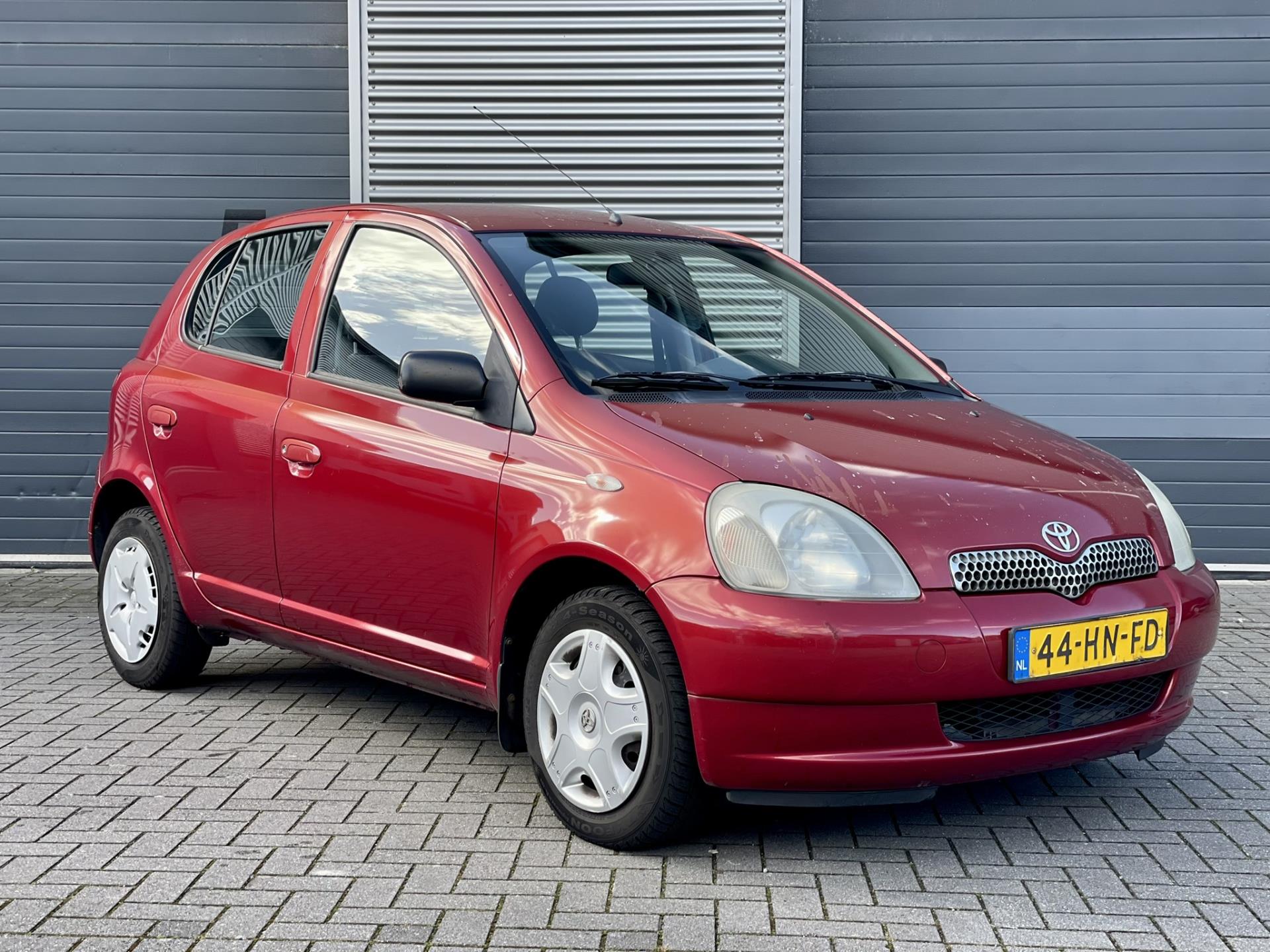 toyota-yaris-image6.jpg