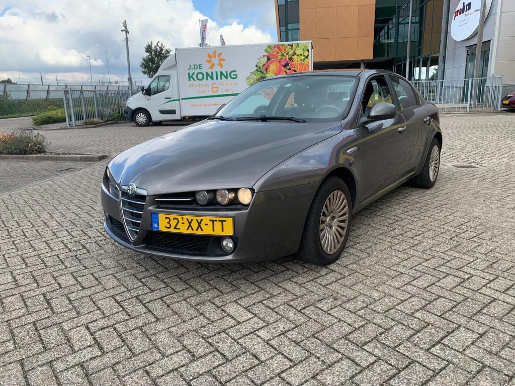 514580827/alfa-romeo-159-image1.jpg