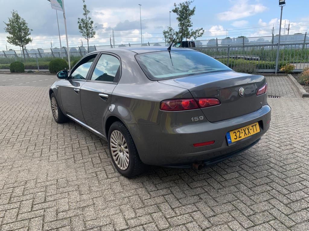 alfa-romeo-159-image4.jpg
