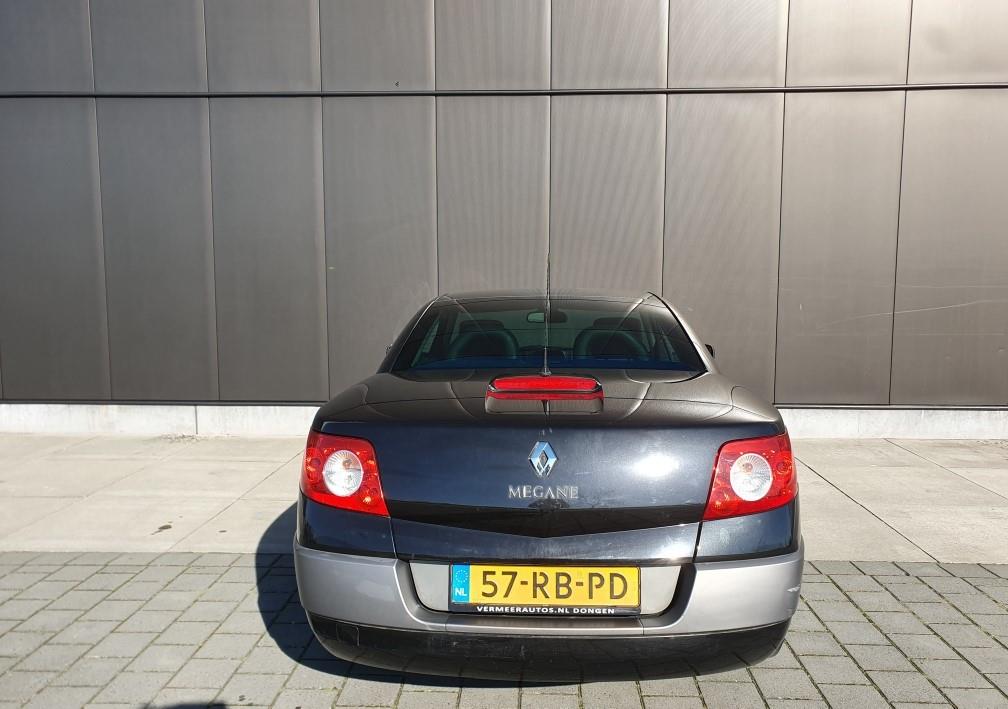 renault-megane-coupe-cabriolet-image5.jpg