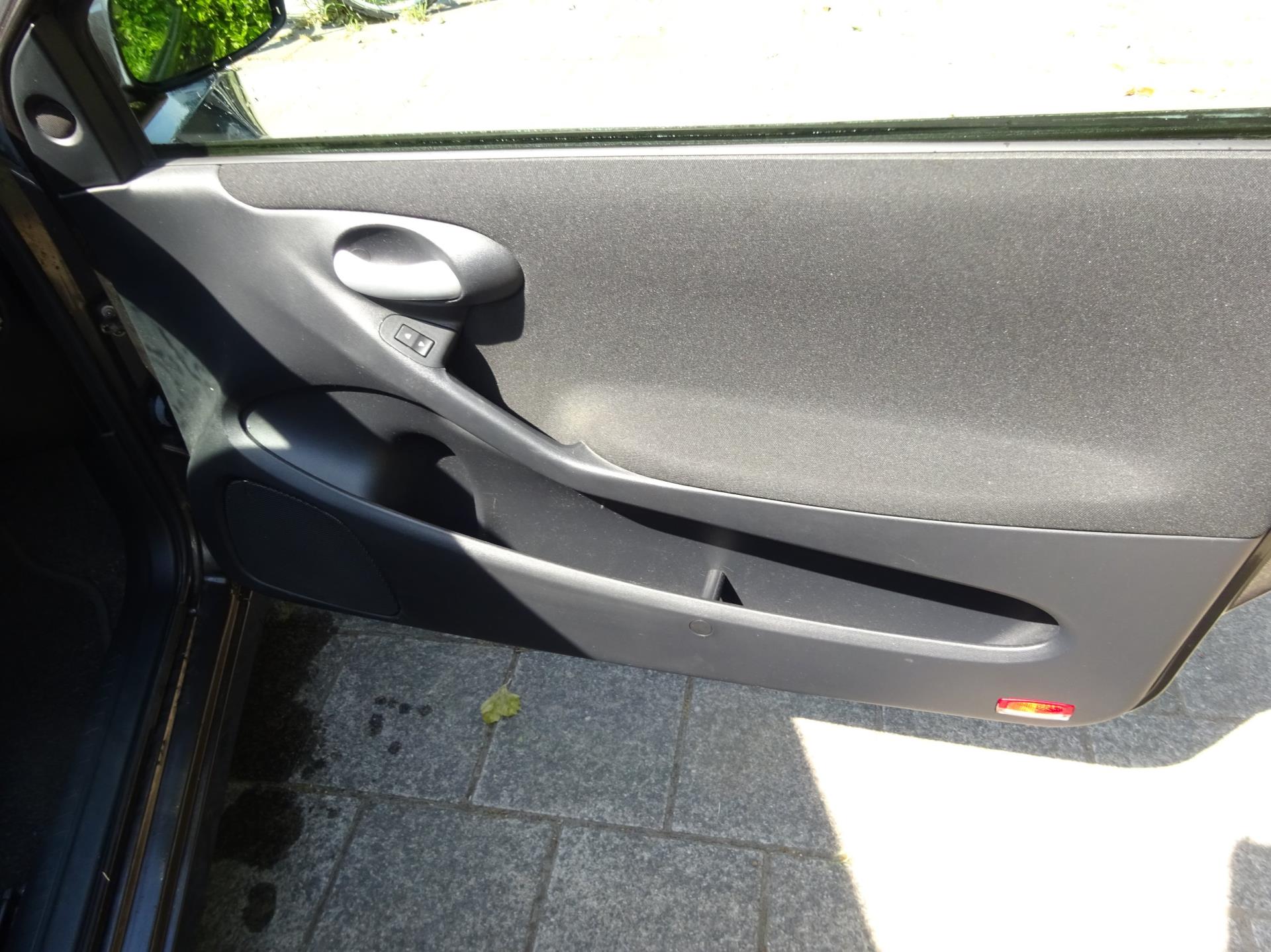 fiat-stilo-image6.jpg