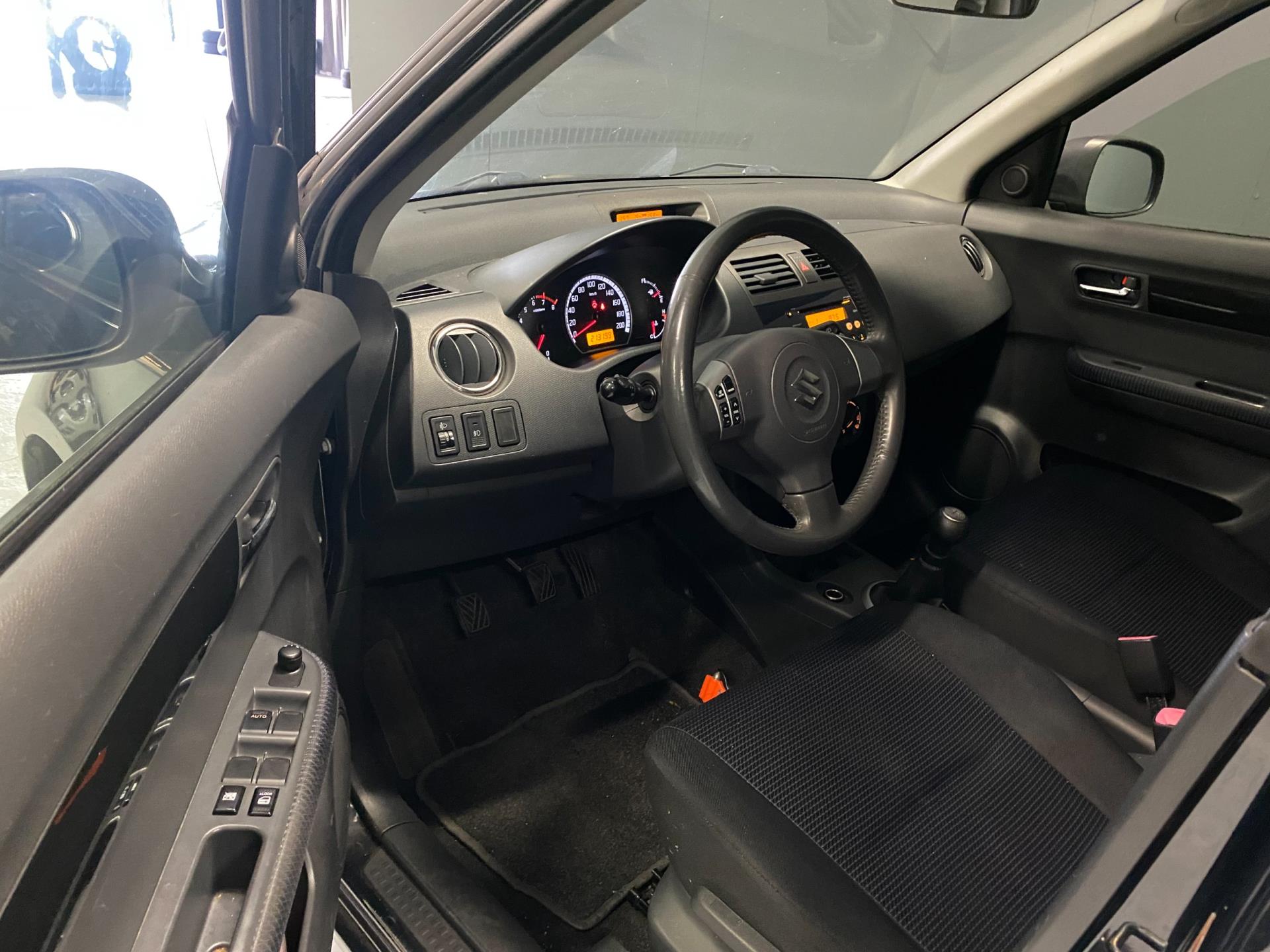 suzuki-swift-image9.jpg