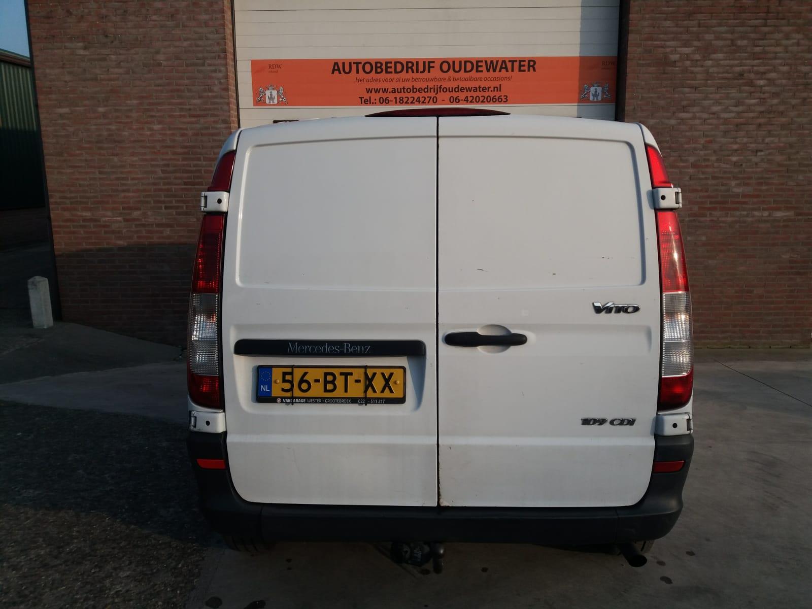 mercedes-benz-vito-image6.jpg