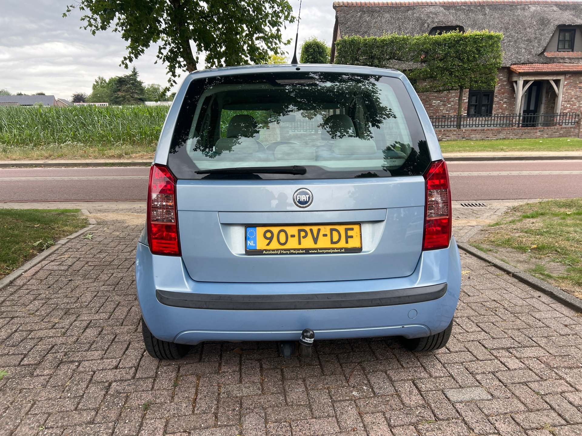 fiat-idea-image4.jpg