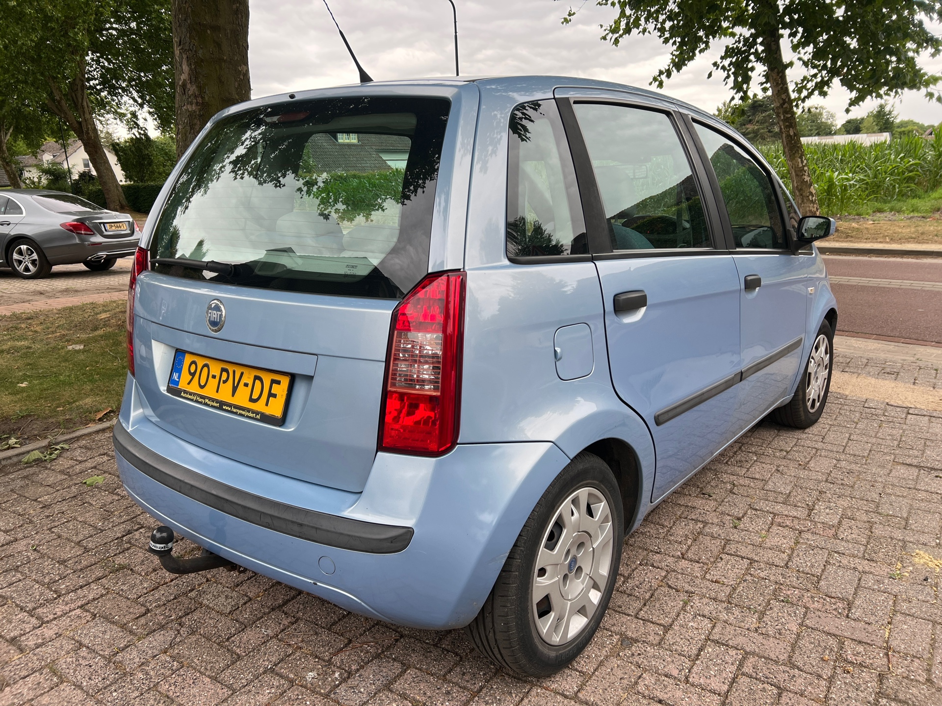 fiat-idea-image5.jpg