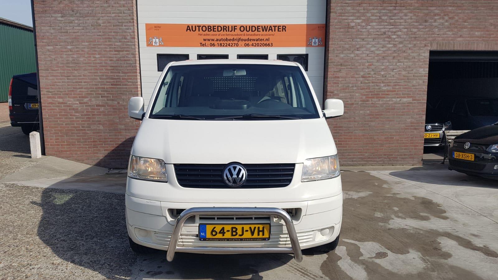 volkswagen-transporter-image5.jpg