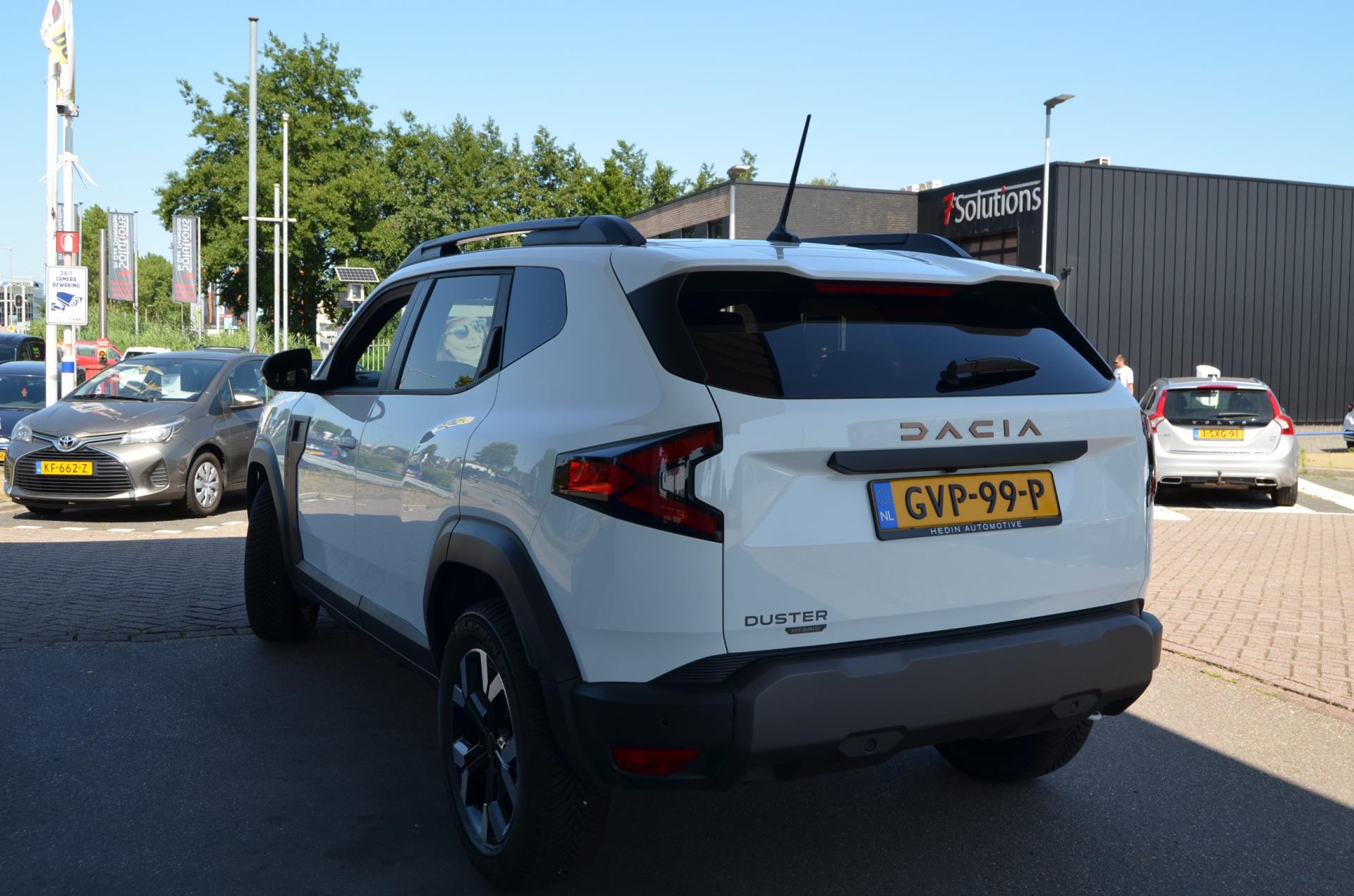 dacia-duster-image3.jpg