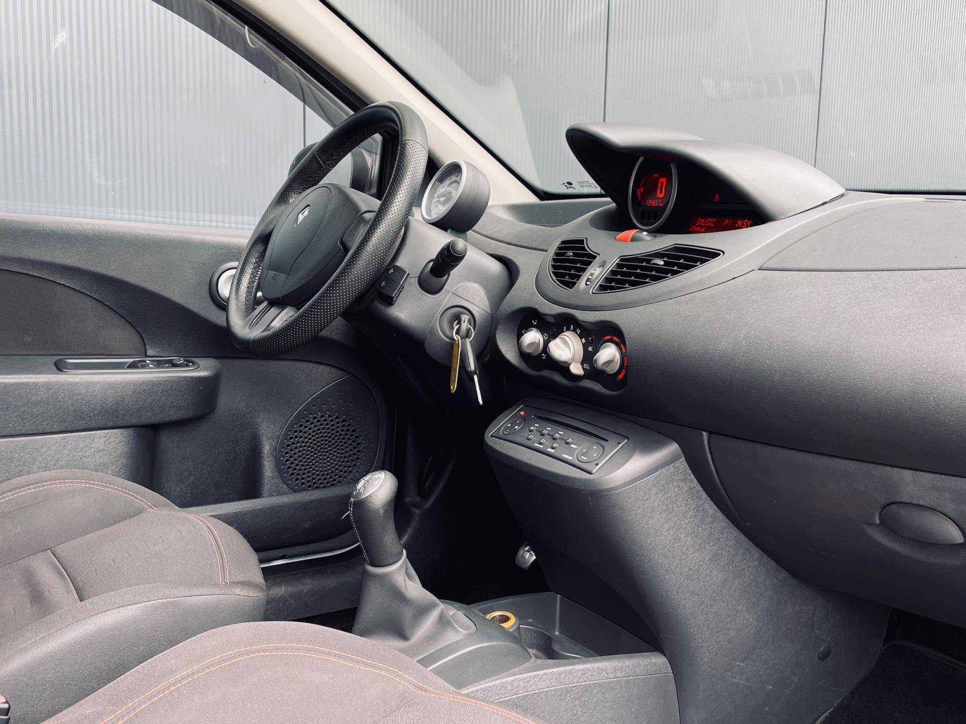 renault-twingo-image10.jpg