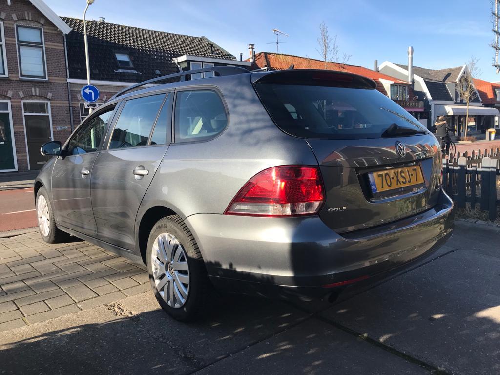 volkswagen-golf-image3.jpg