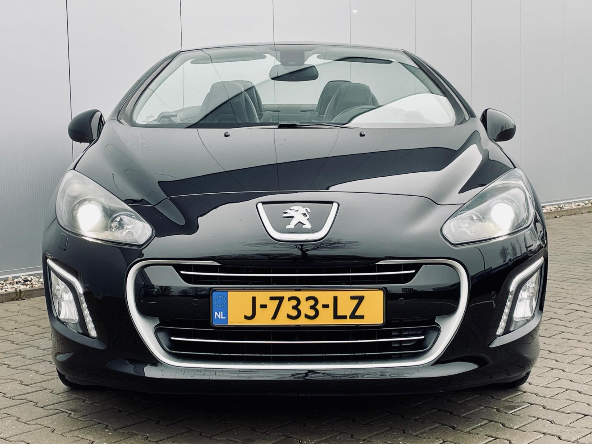 peugeot-308-image5.jpg