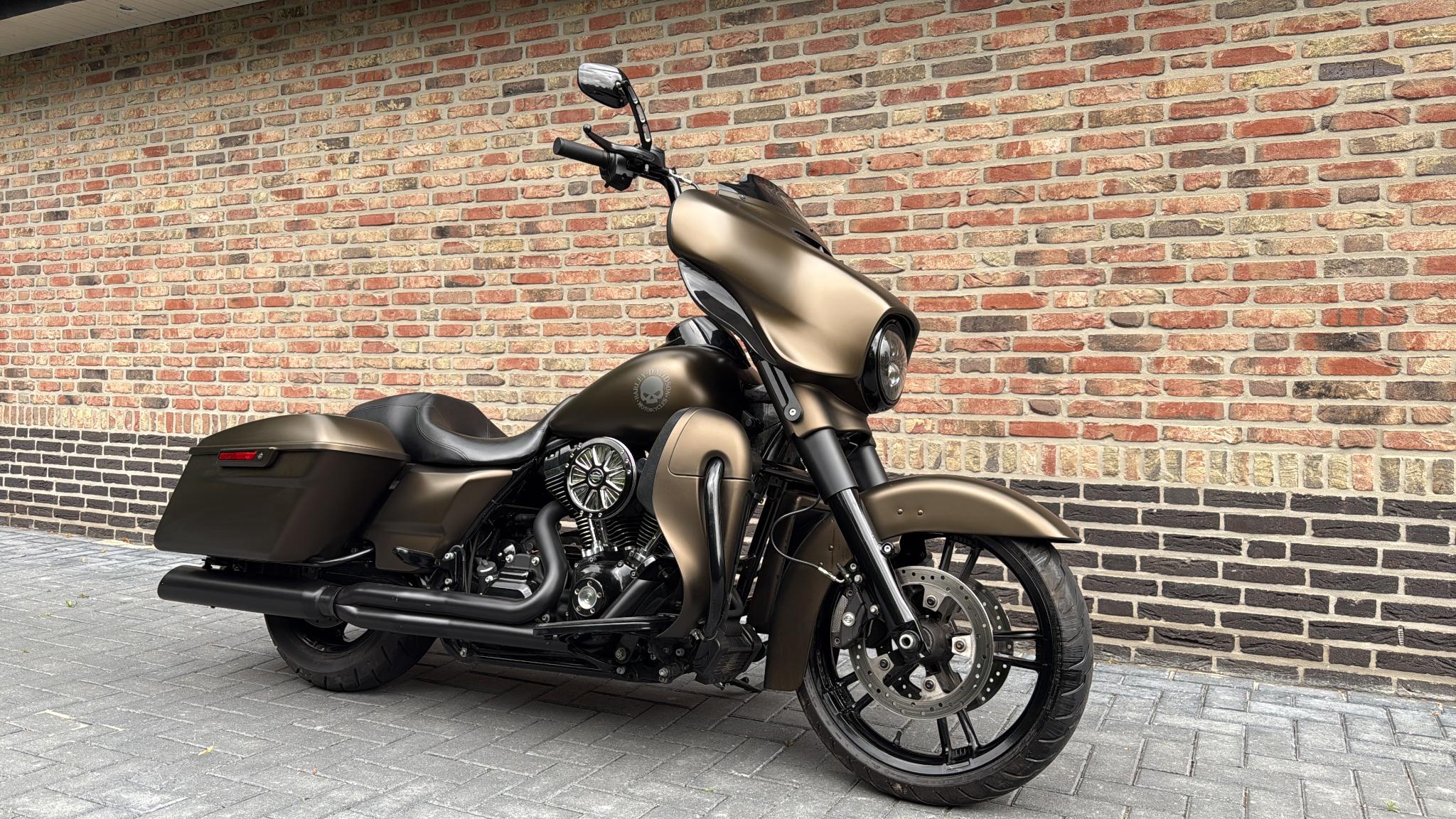 harley-davidson--image8.jpg