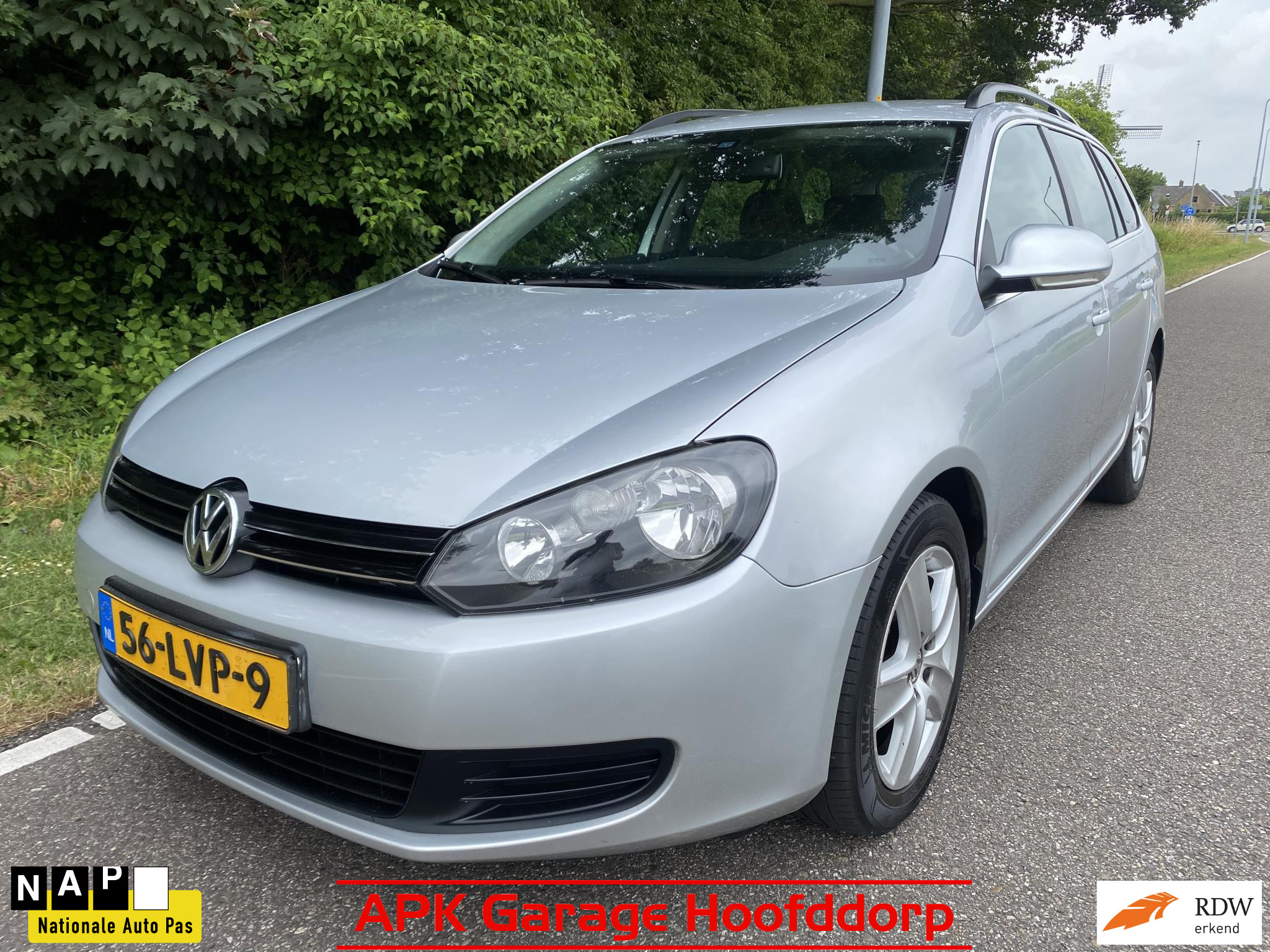 546027141/volkswagen-golf-variant-image1.jpg