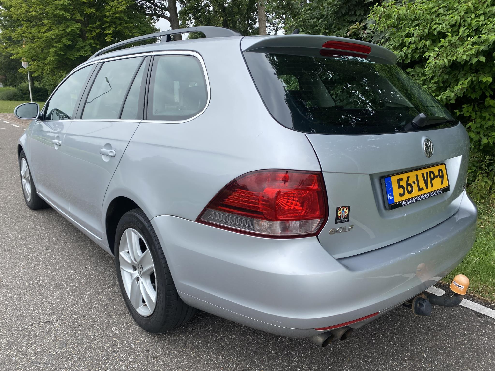 volkswagen-golf-variant-image7.jpg