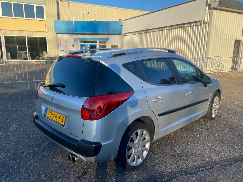 peugeot-207-image7.jpg