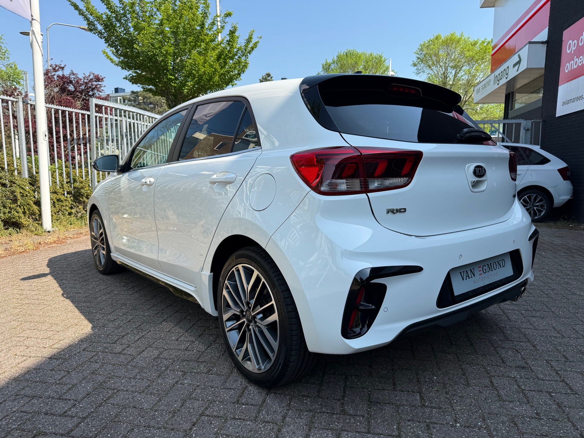 kia-rio-image2.jpg