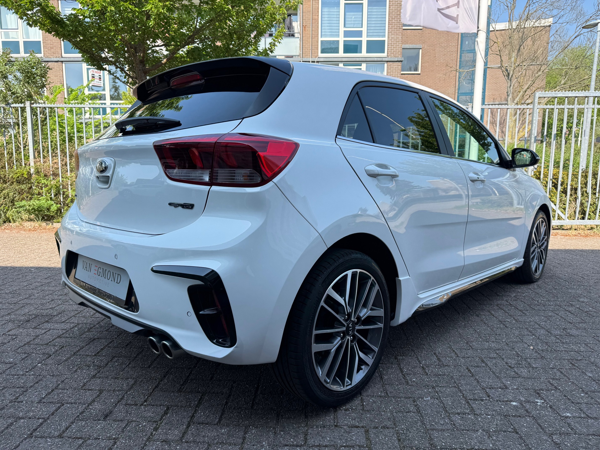 kia-rio-image4.jpg